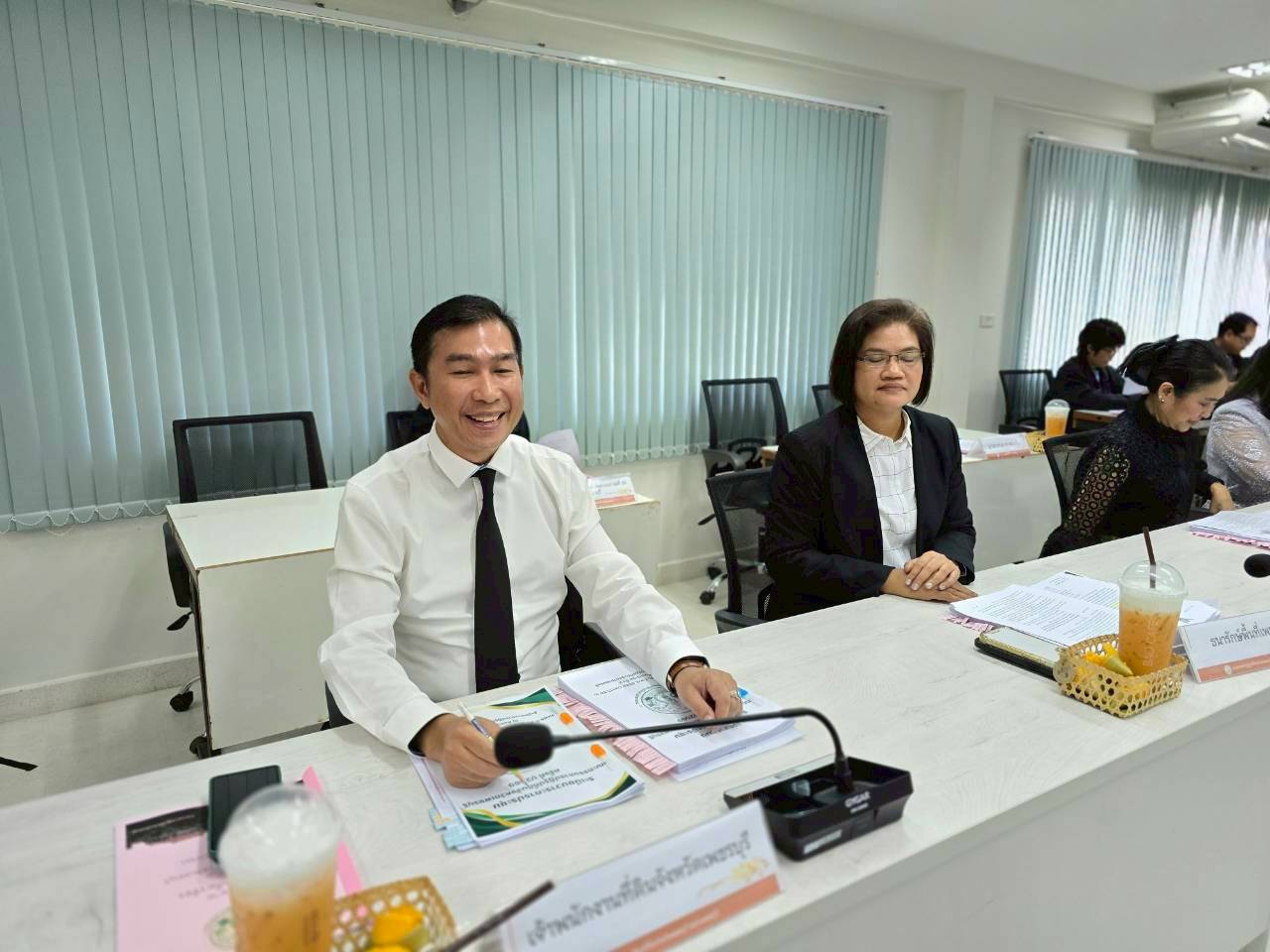 title - รองผู้ว่าราชการจังหวัดเพชรบุรี เป็นประธานการประชุมคณะกรรมการปฏิรูปที่ดินจังหวัดเพชรบุรี ครั้งที่ 1/2569 ณ ห้องประชุมสำนักงานการปฏิรูปที่ดินจังหวัดเพชรบุรี (ชั้น 2) โดยมี นางสาวยุพา ราชจินดา ปฏิรูปที่ดินจังหวัดเพชรบุรี กรรมการและเลขานุการรองผู้ว่าราชการจังหวัดเพชรบุรี เป็นประธานการประชุมคณะกรรมการปฏิรูปที่ดินจังหวัดเพชรบุรี ครั้งที่ 1/2569 ณ ห้องประชุมสำนักงานการปฏิรูปที่ดินจังหวัดเพชรบุรี (ชั้น 2) โดยมี นางสาวยุพา ราชจินดา ปฏิรูปที่ดินจังหวัดเพชรบุรี กรรมการและเลขานุการ